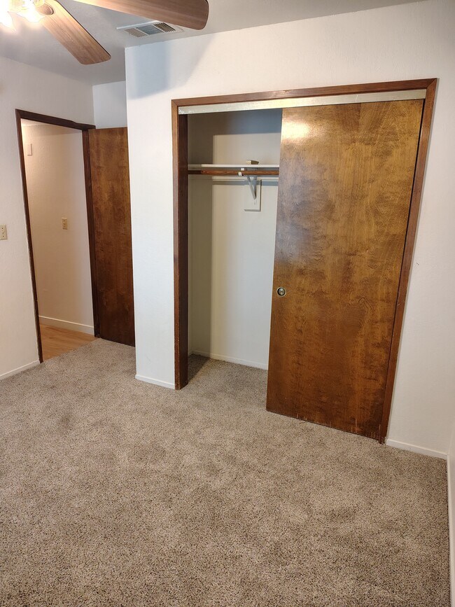 Downstairs Bedroom - 1100 S Edison St