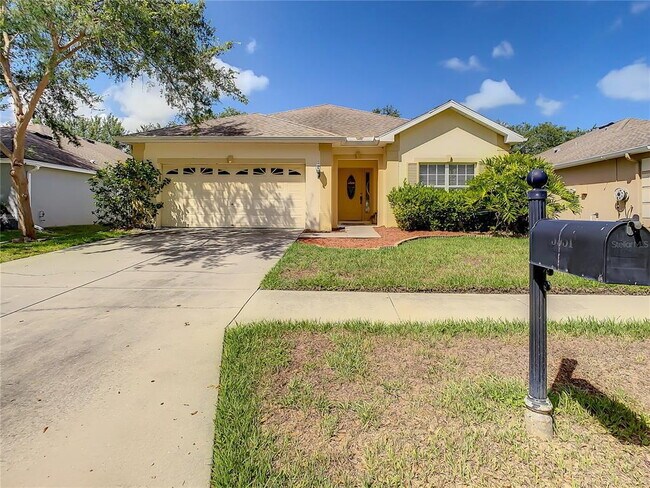 Building Photo - 5951 Desert Peace Ave