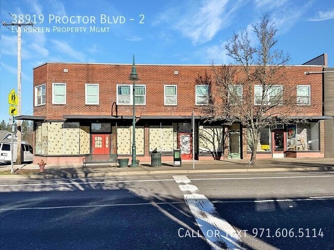 Building Photo - 38919 Proctor Blvd