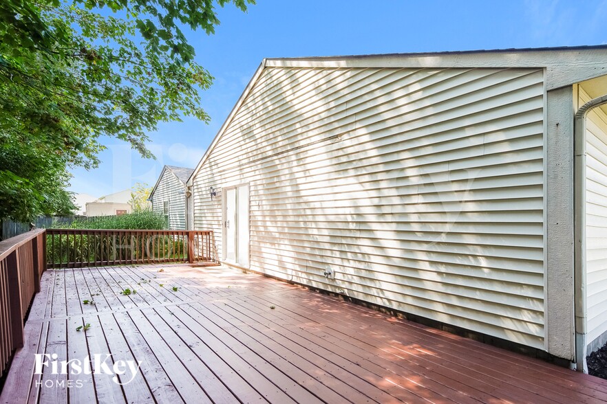 Building Photo - 4511 Brookmeadow Dr