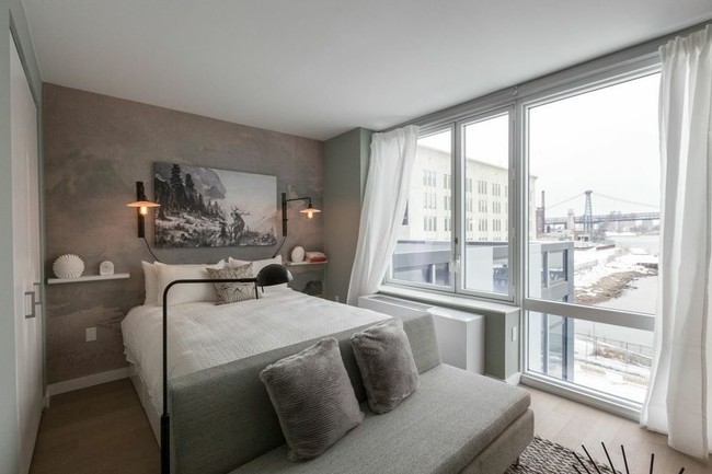 Bedroom - 1 N 4th