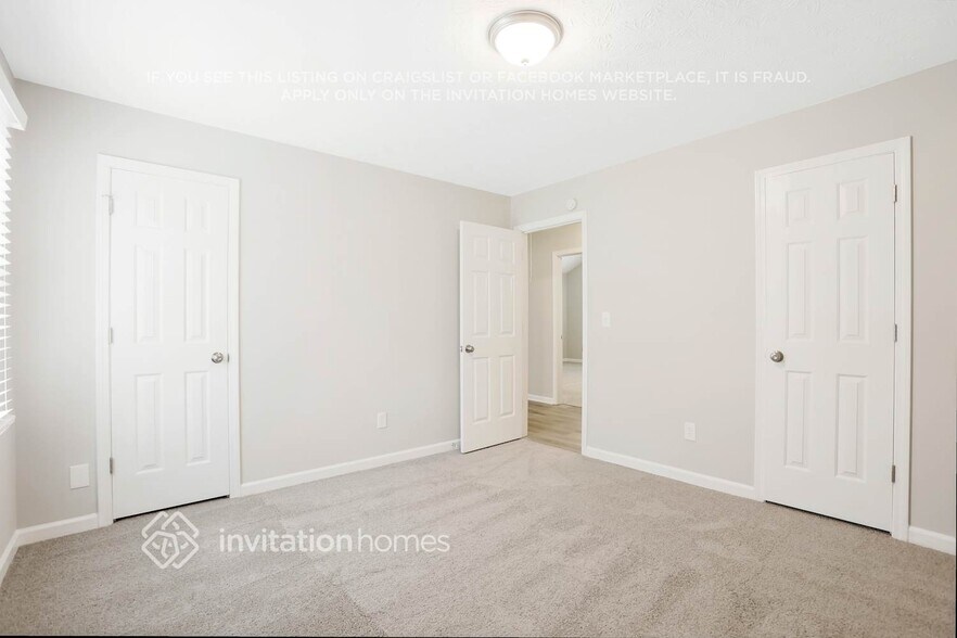 Building Photo - 964 Oak Moss Dr