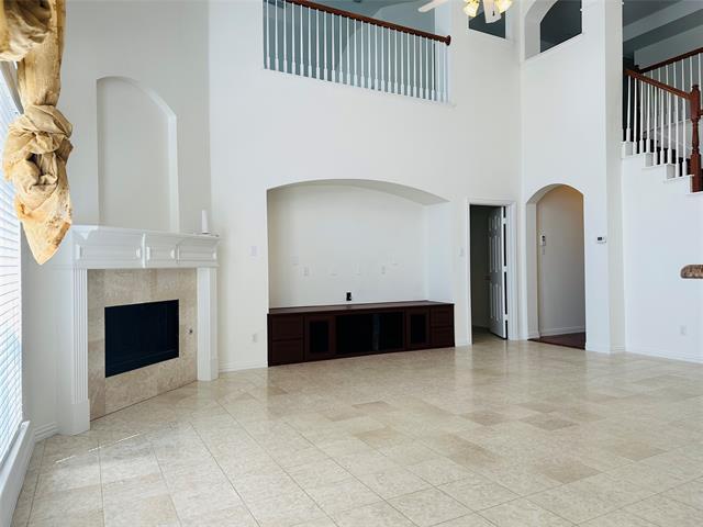 Building Photo - 4520 Avebury Dr