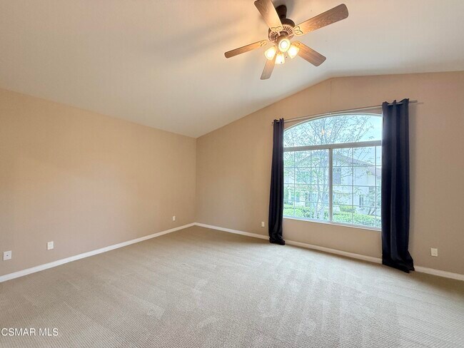 Building Photo - 2851 Silk Oak Ave