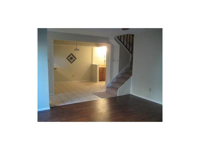 Building Photo - 333 Melrose Dr