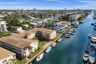 Building Photo - 1510 SE 15th St