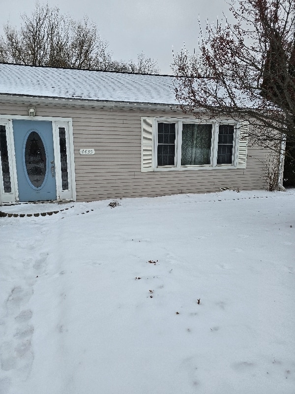 Building Photo - 4435 Clifford Rd