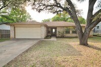 Building Photo - 12010 Ladrido Ln