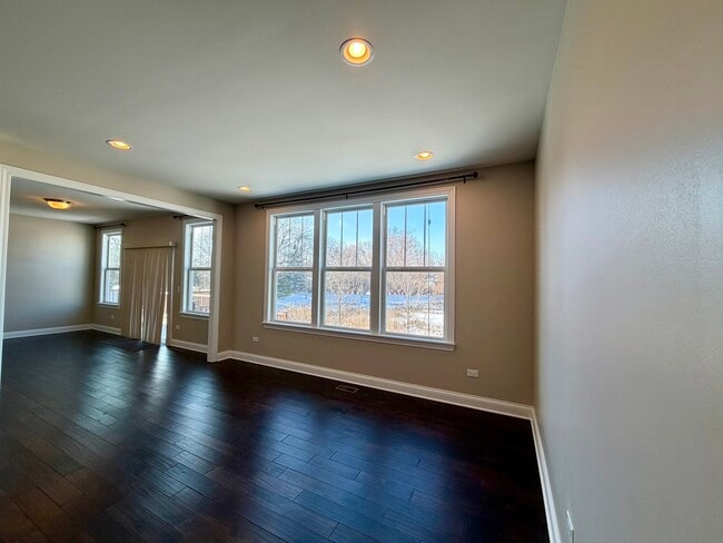 Building Photo - 3907 Nannyberry St