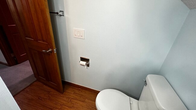 Building Photo - 14214 White Horse Ct