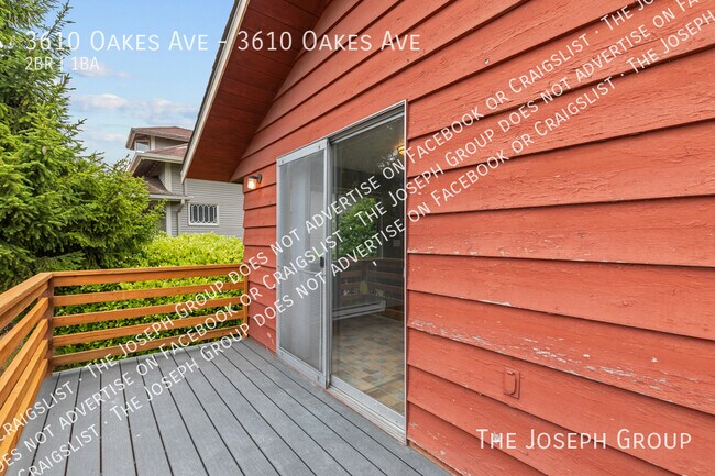 Building Photo - 3610 Oakes Ave