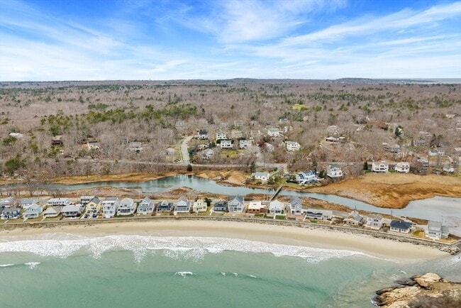 Building Photo - 3 Sandpiper Ln