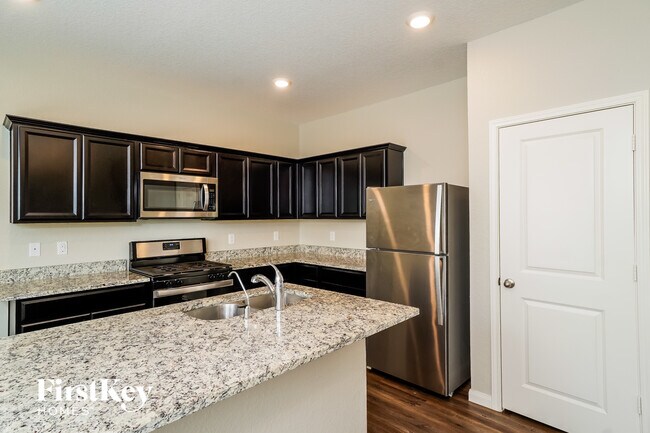 Building Photo - 13509 Sunrise Mdw