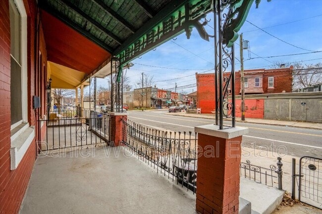 Building Photo - 4277 Mantua Ave