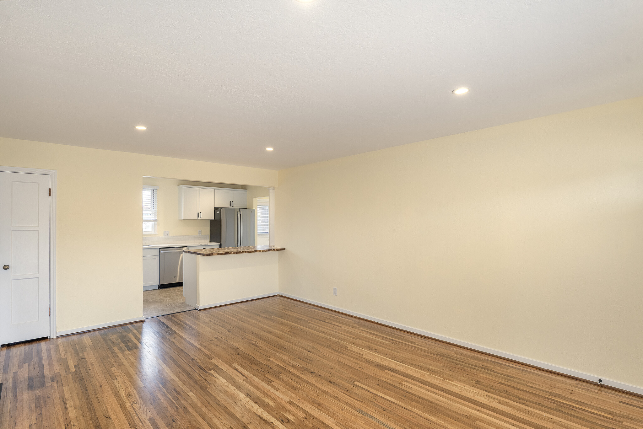 Building Photo - 230 Gibson Ave