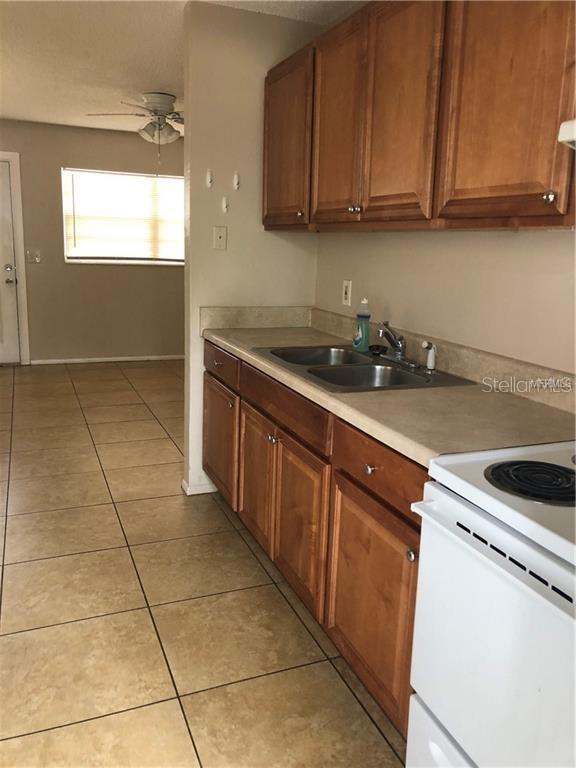 Building Photo - 2278 19th Ave SW