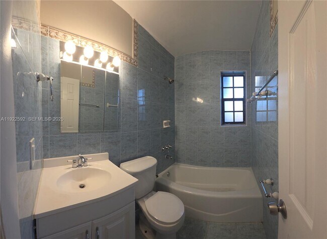 Building Photo - 4138 NW 12th Terrace