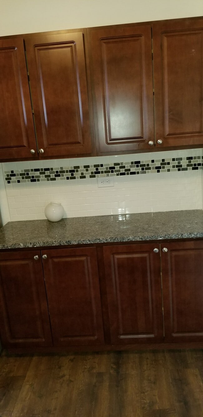 Building Photo - Kimball Terrace