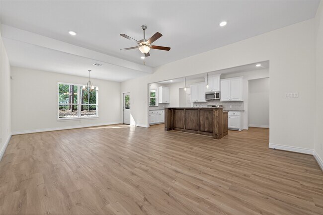 Building Photo - 12879 Oak Barrel Rd