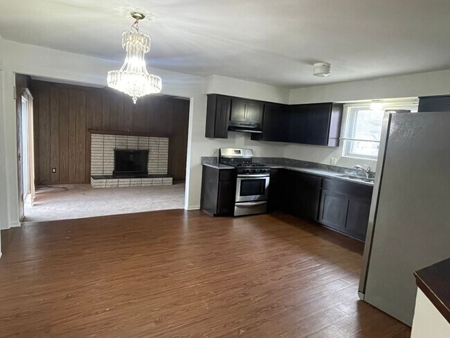 Building Photo - Fraser - 3 Bedroom Ranch with basement and garage.  Immediate Occupancy!