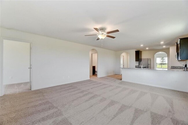 Building Photo - 18520 Quiet Range Dr