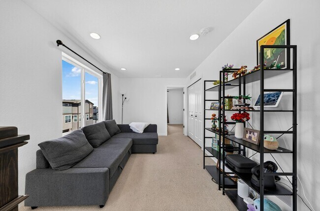 Building Photo - Wonderful Home