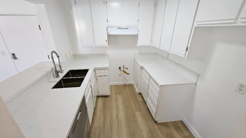 Building Photo - 5541 Fulcher Ave