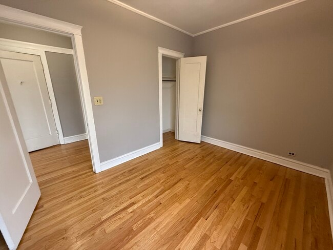 Building Photo - 4501 N Troy St