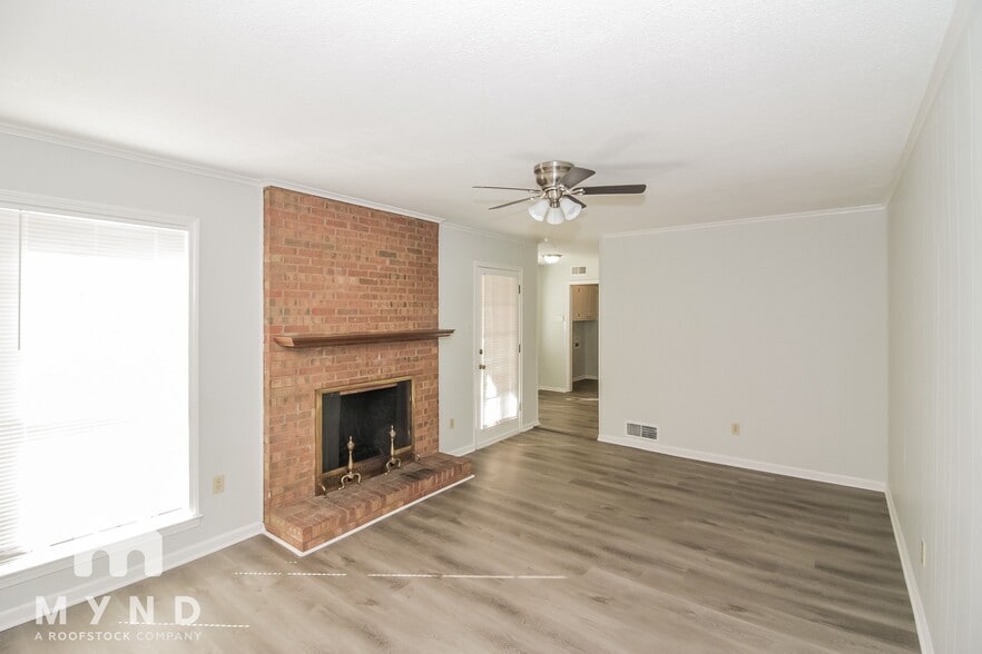 Building Photo - 5675 Newberry Ave