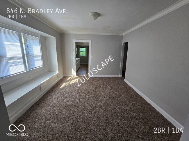 Building Photo - 846 N Bradley Ave