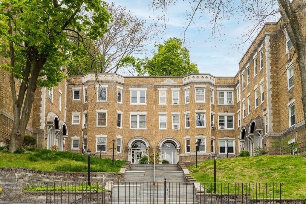 Building Photo - 21 Westbourne Ter