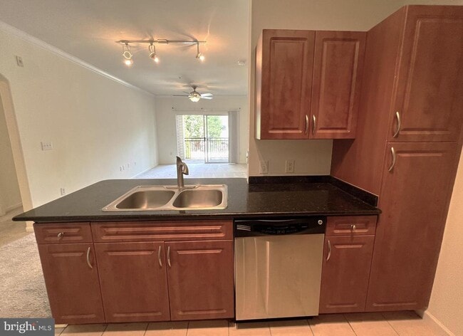 Building Photo - 12953 Centre Park Cir