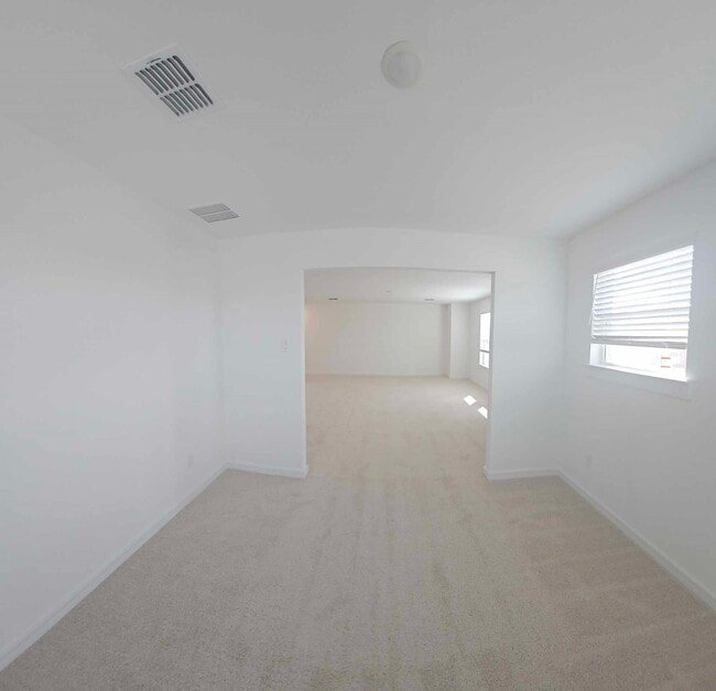 Building Photo - 8414 Bay Oaks Dr