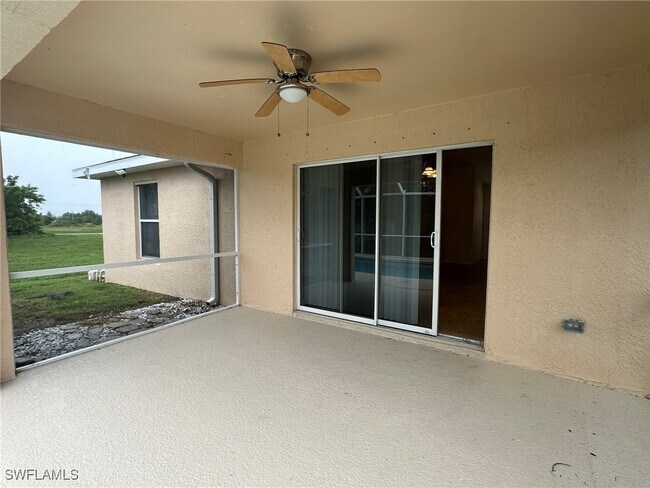 Building Photo - 1709 NW 15th Ave