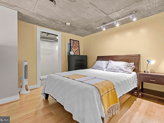 Building Photo - 301 Massachusetts Ave NW