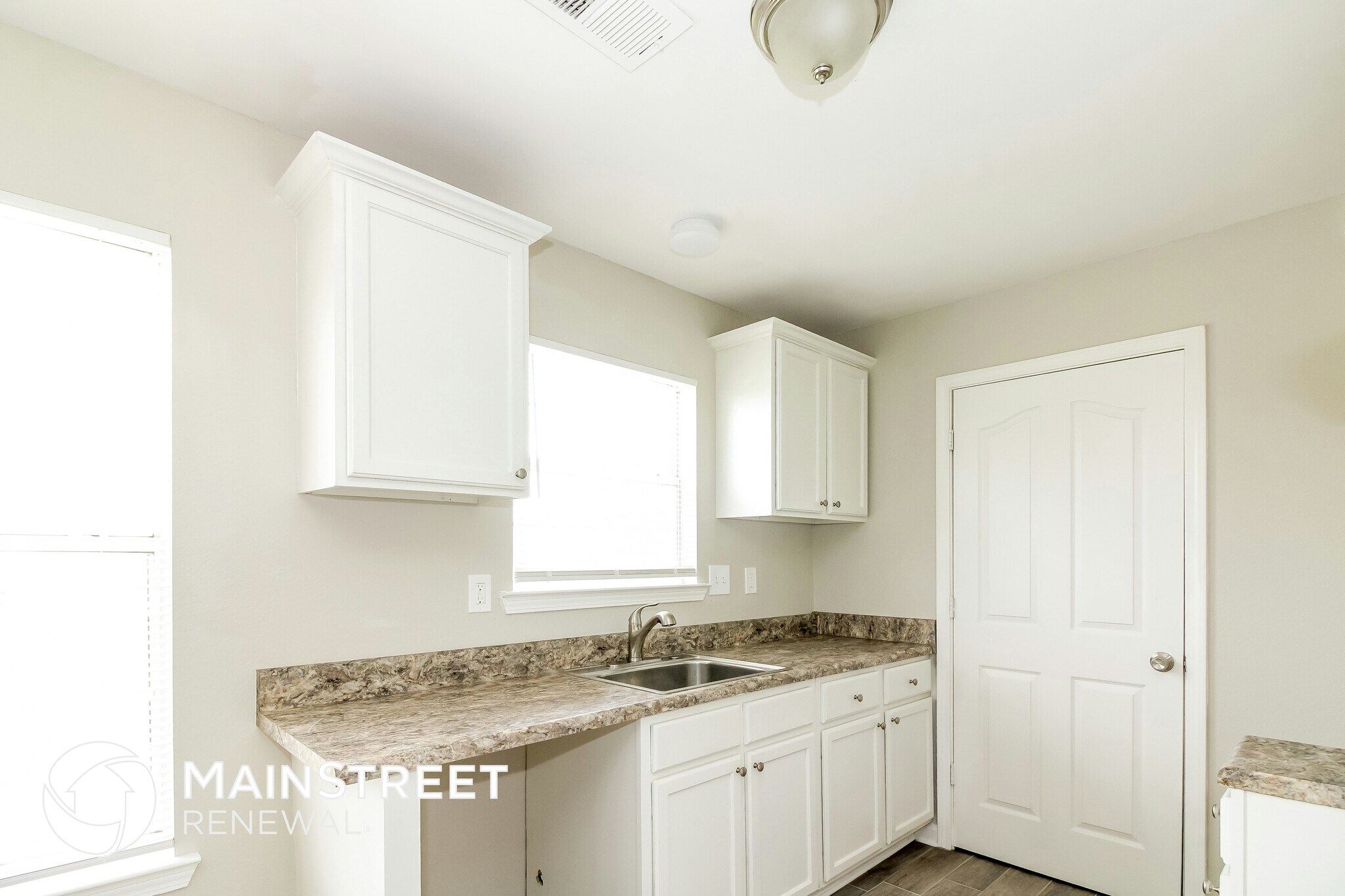 Building Photo - 4357 Shadow Leaf Cove S