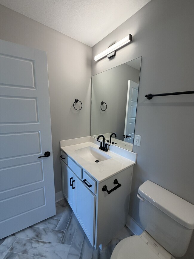 Building Photo - 504 Jonathan Wade Cir