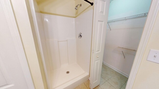 Building Photo - 2 bed/2 bath NoDa 2 story for lease