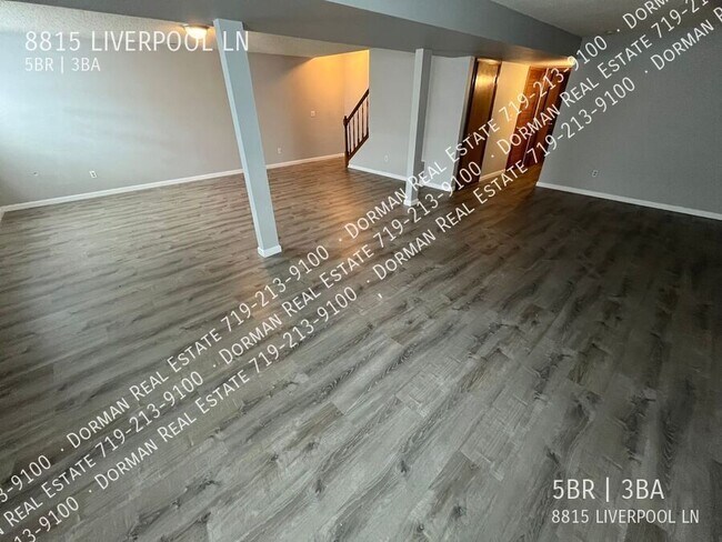 Building Photo - 8815 Liverpool Ln