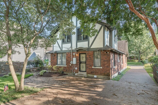 Building Photo - 1876 Crump Ave