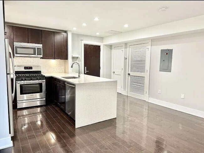 Building Photo - Sleek One-Bedroom in Eastern Market - Parking Spot Included!