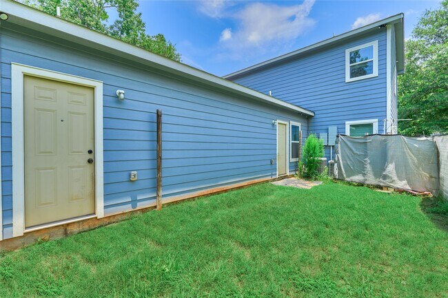 Building Photo - 18147 Firepine Ln