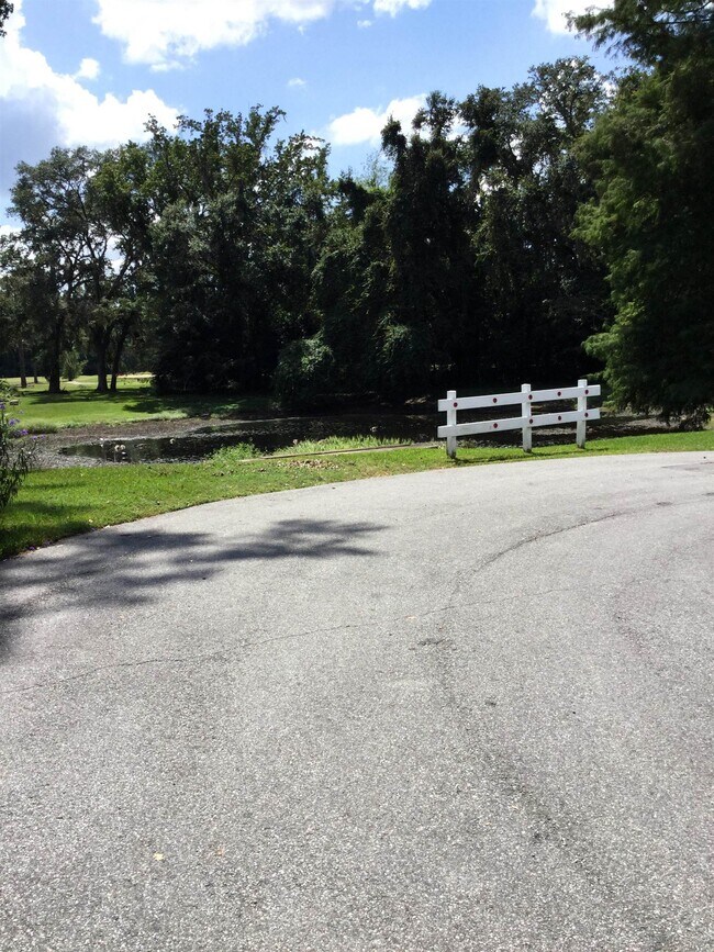Building Photo - 4280 Riverchase Dr