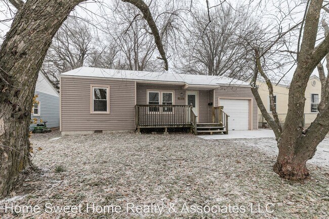 Primary Photo - 2 br, 1 bath House - 1411 W Calhoun