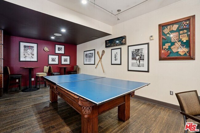 Building Photo - 100 S Alameda St