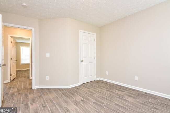 Building Photo - 85 Windward Dr