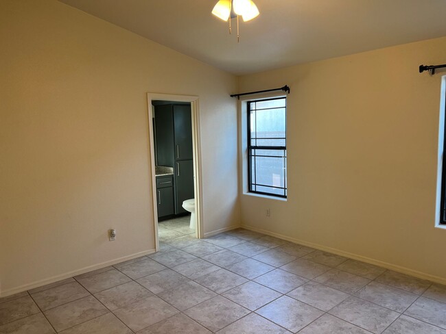 Building Photo - San Luis AZ, Three Bedroom 2 Bath Corner L...