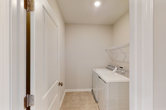 Building Photo - 3021 Worthy Way