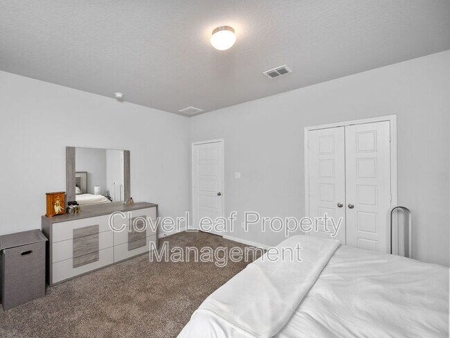 Building Photo - 6727 Comanche Post
