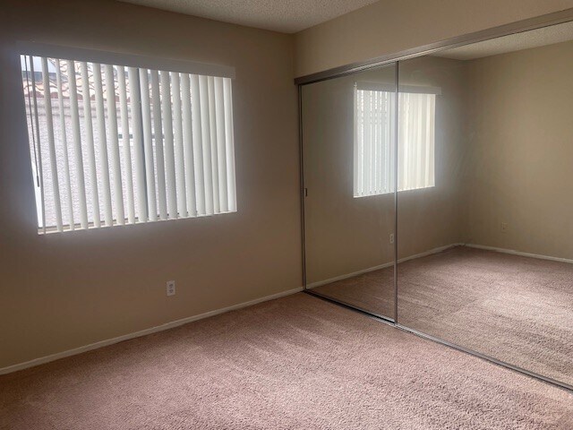 Building Photo - 2825 S Swallow Point Cir